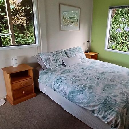 Mt Manaia View Holiday Studio Whangarei Heads Екстер'єр фото